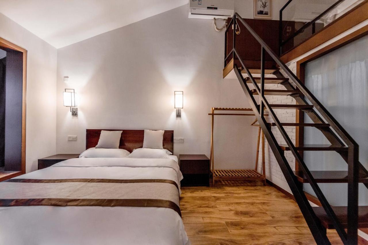 Serene Vale Inn Guilin-Free One Way Pick Up Service To High-Speed Railway Station For 2 Nights Exteriér fotografie