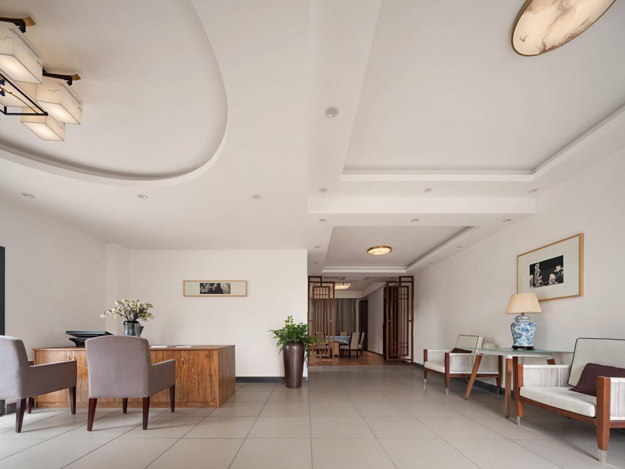 Serene Vale Inn Guilin-Free One Way Pick Up Service To High-Speed Railway Station For 2 Nights Exteriér fotografie