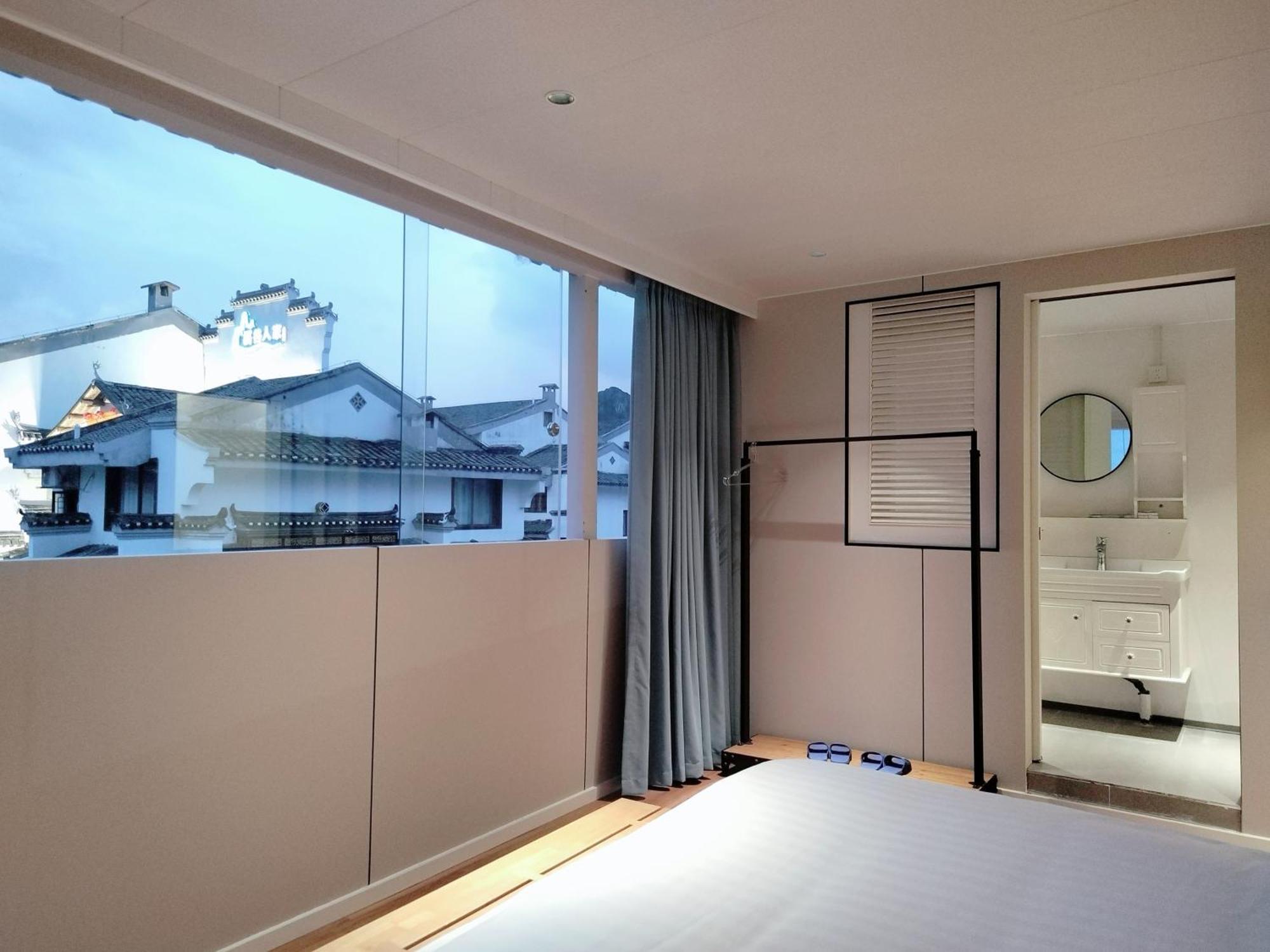 Serene Vale Inn Guilin-Free One Way Pick Up Service To High-Speed Railway Station For 2 Nights Exteriér fotografie