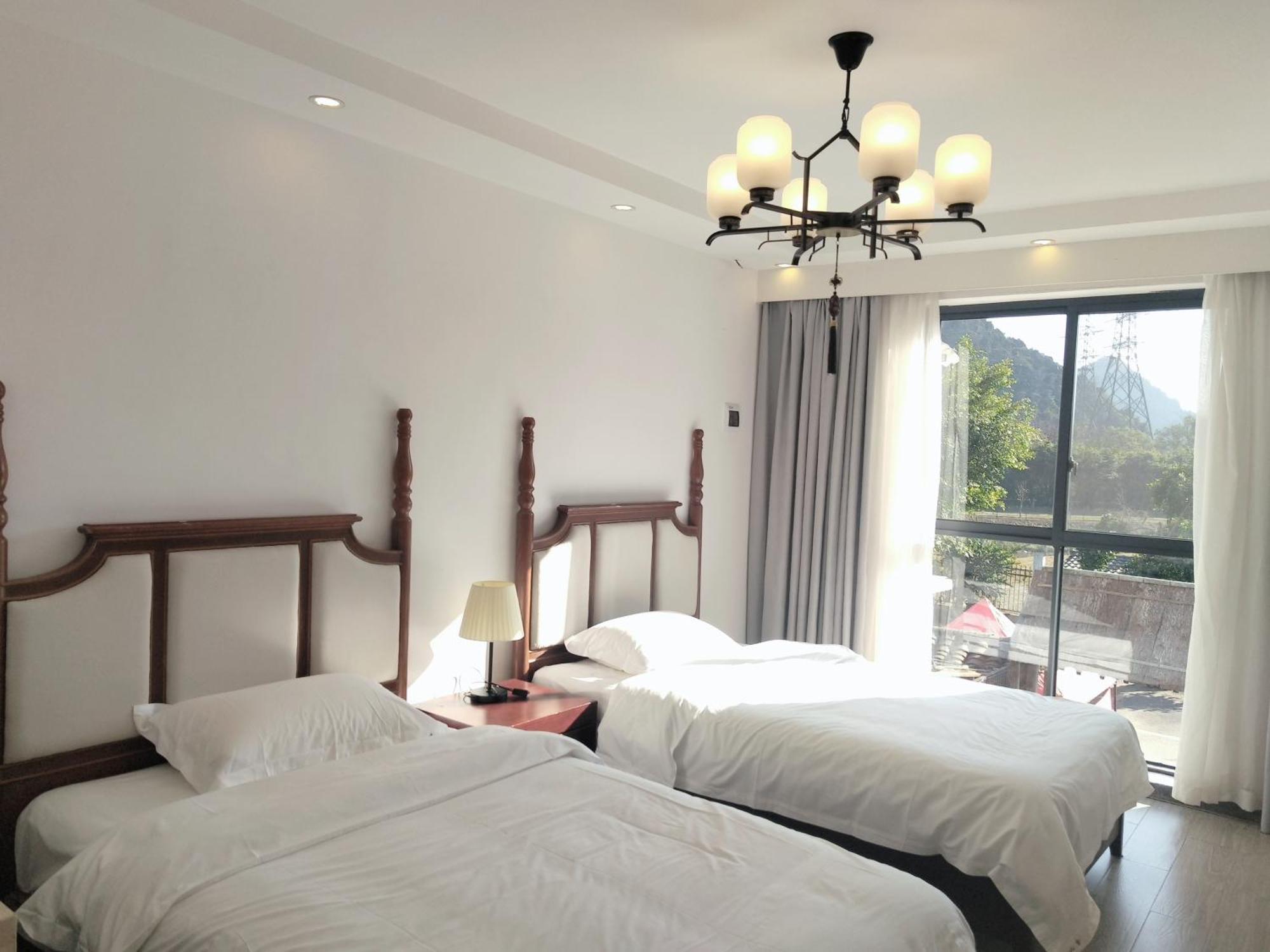 Serene Vale Inn Guilin-Free One Way Pick Up Service To High-Speed Railway Station For 2 Nights Exteriér fotografie